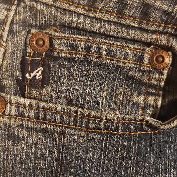 EUC - Aeropostale Mid-Rise Bootcut Jeans - Picture 4 of 8